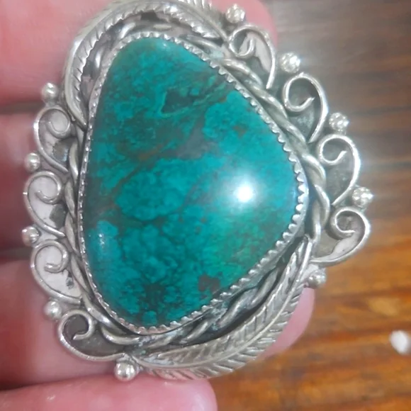 Vintage Navajo Kingman Turquoise set Signed by Artist Sampson Gray